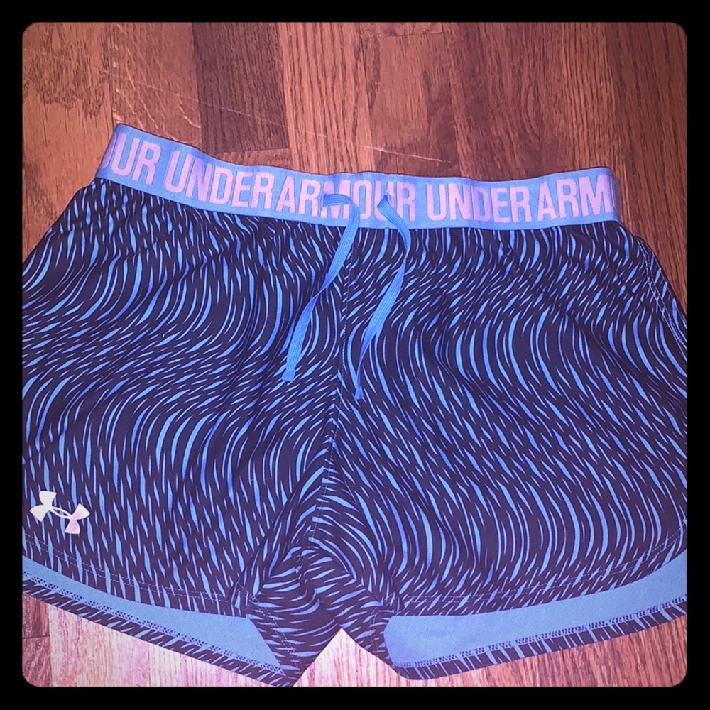 Running shorts